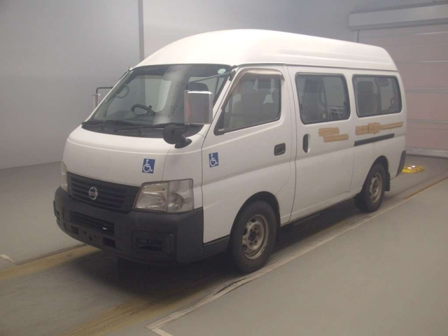 NISSAN CARAVAN BUS