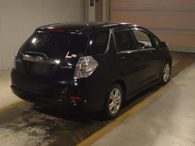 HONDA FIT SHUTTLE