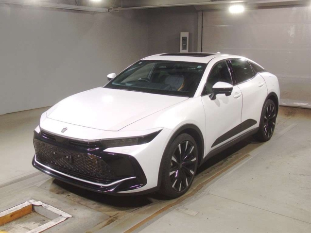 TOYOTA CROWN CROSSOVER
