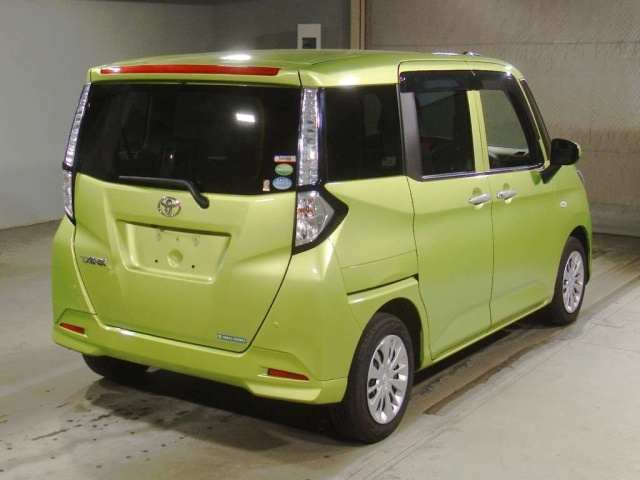 TOYOTA TANK
