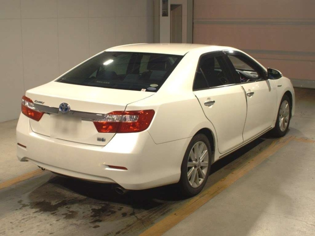 TOYOTA CAMRY
