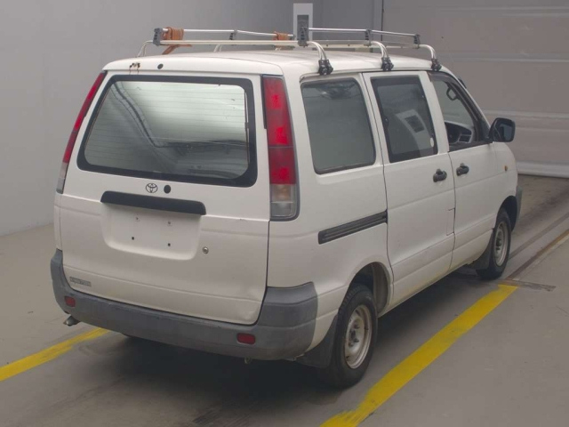 TOYOTA LITE ACE VAN