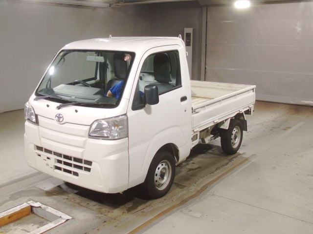 TOYOTA PIXIS TRUCK