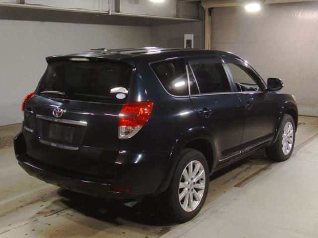TOYOTA VANGUARD