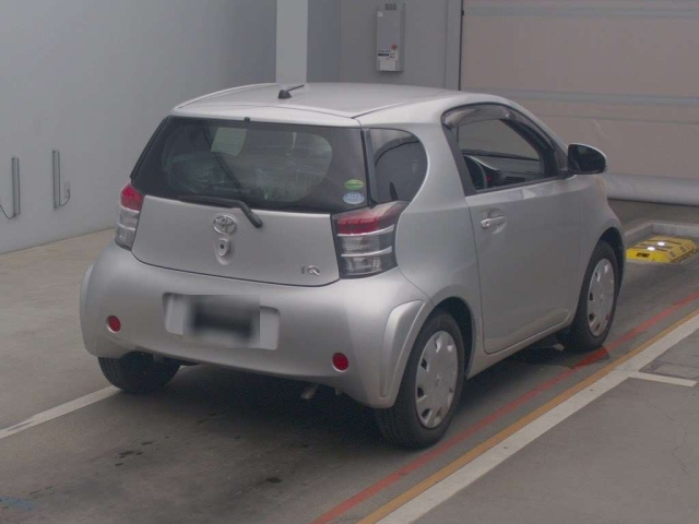 TOYOTA IQ