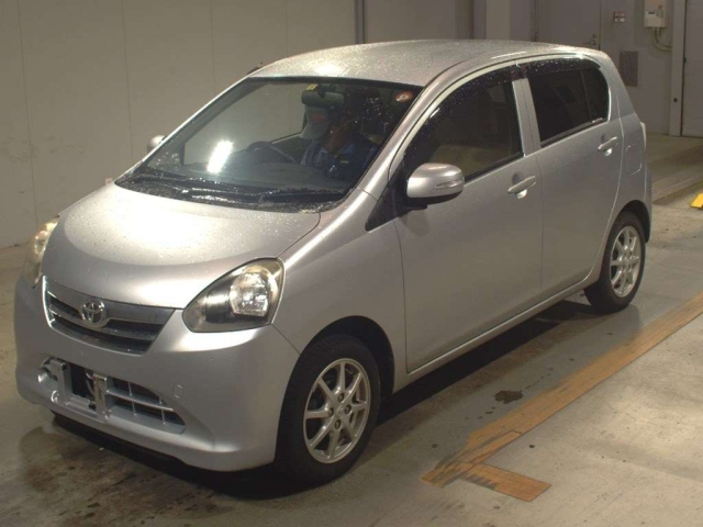 TOYOTA PIXIS EPOCH