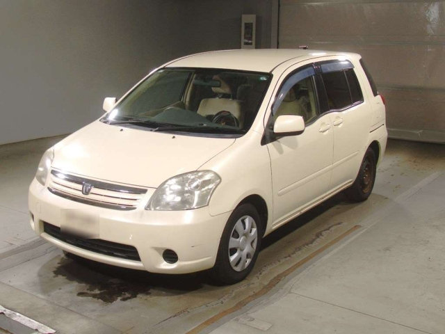 TOYOTA RAUM