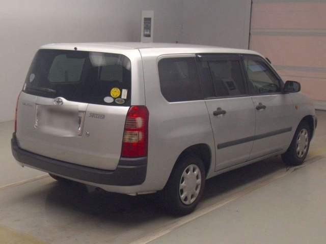 TOYOTA SUCCEED