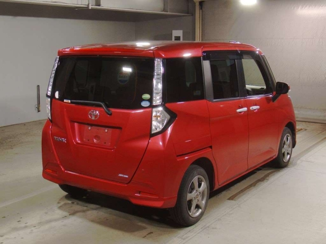 TOYOTA TANK