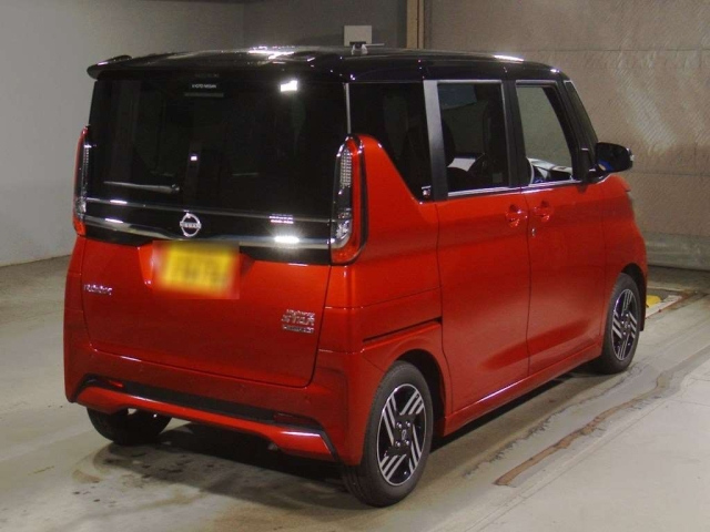 NISSAN ROOX