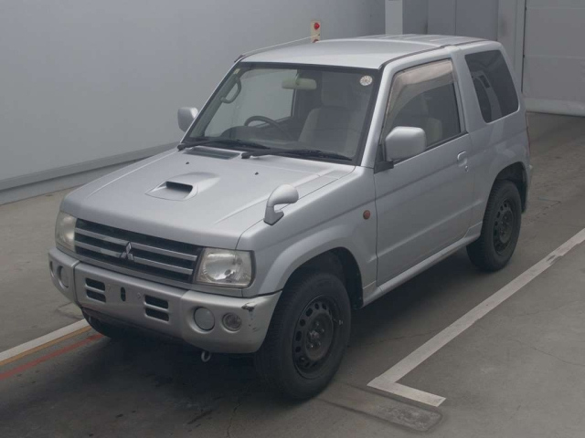 MITSUBISHI PAJERO MINI