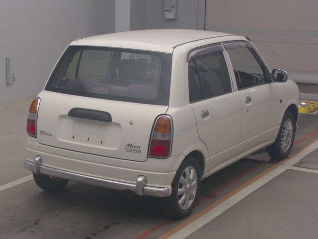 DAIHATSU MIRA