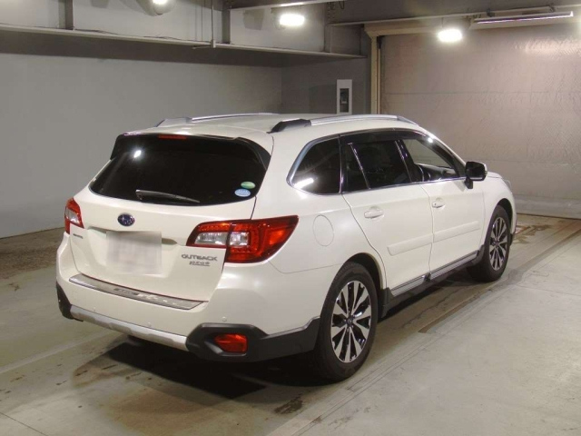 SUBARU LEGACY OUTBACK