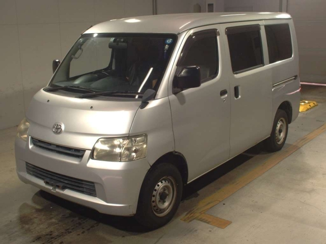 TOYOTA TOWN ACE VAN