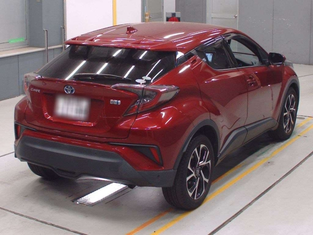 TOYOTA C-HR
