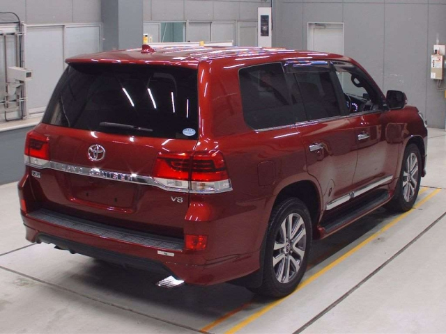 TOYOTA LAND CRUISER