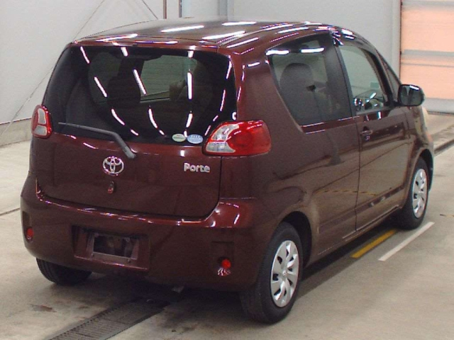 TOYOTA PORTE