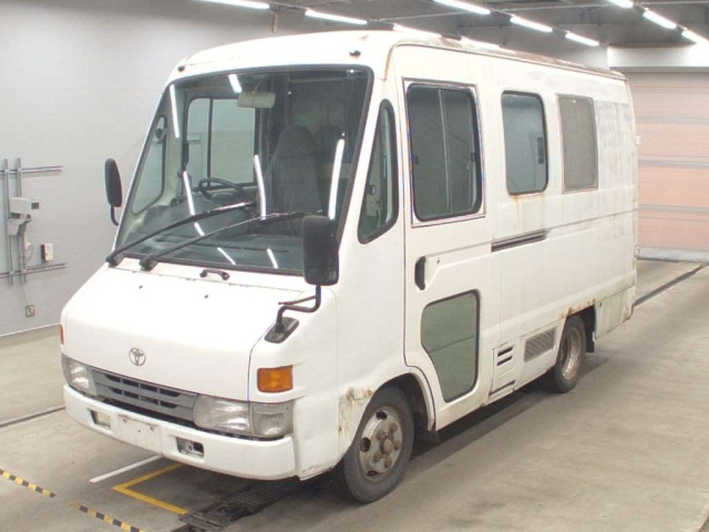 TOYOTA QUICKDELIVERY VAN