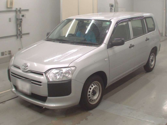 TOYOTA SUCCEED