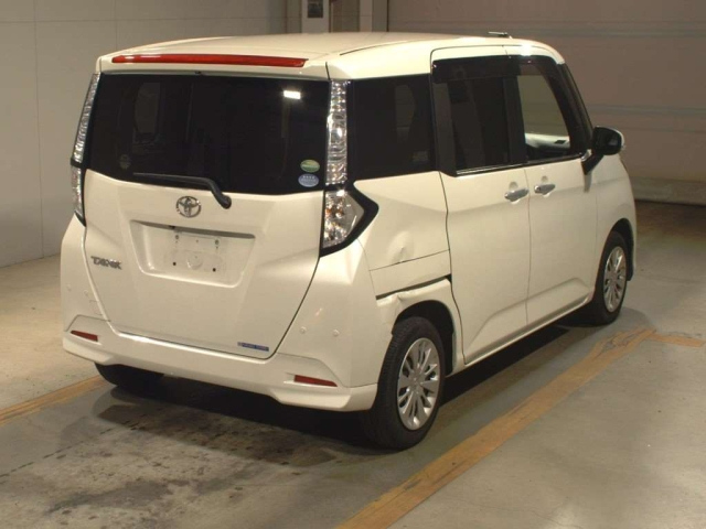 TOYOTA TANK
