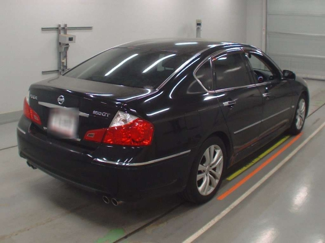 NISSAN FUGA