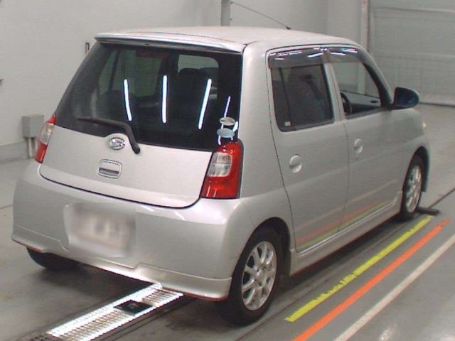 DAIHATSU ESSE