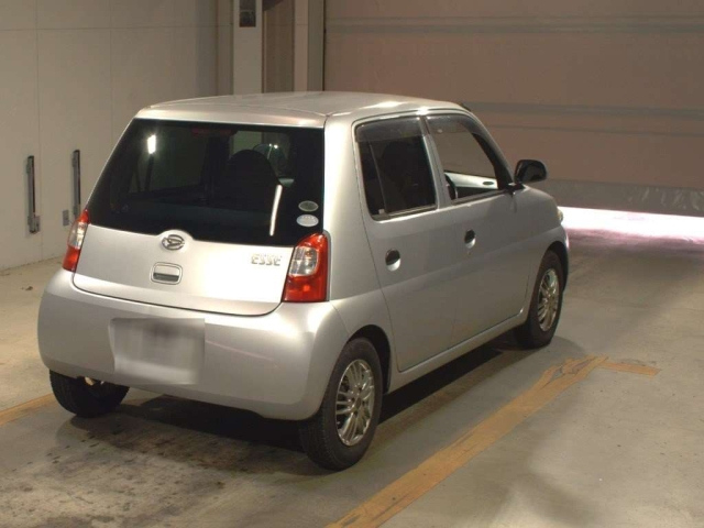 DAIHATSU ESSE