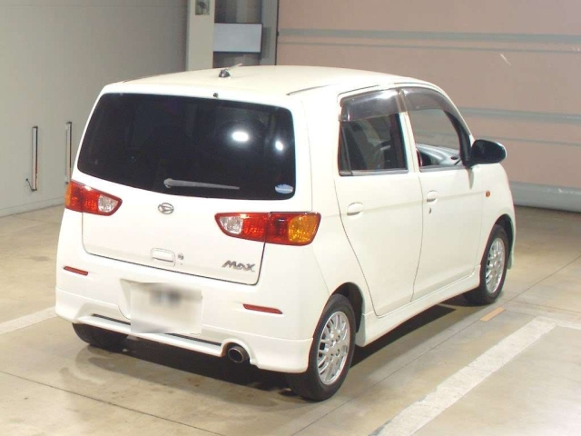 DAIHATSU MAX