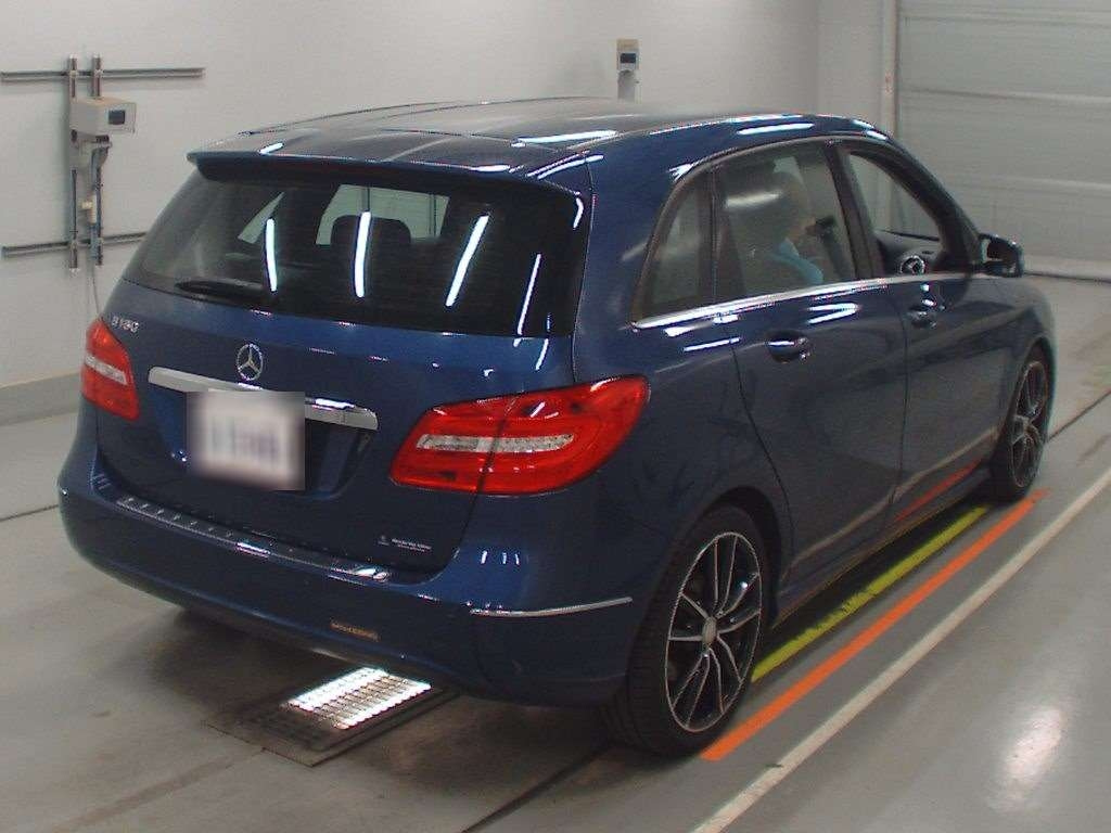 MERCEDES BENZ B CLASS