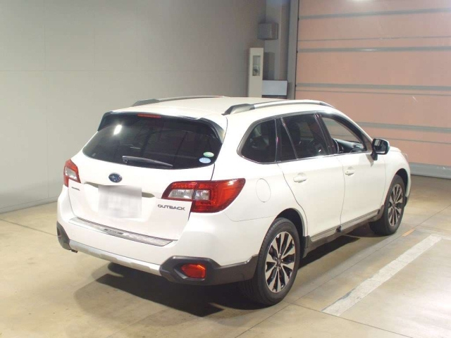 SUBARU LEGACY OUTBACK