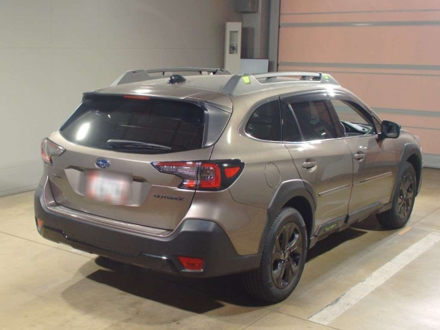 SUBARU LEGACY OUTBACK