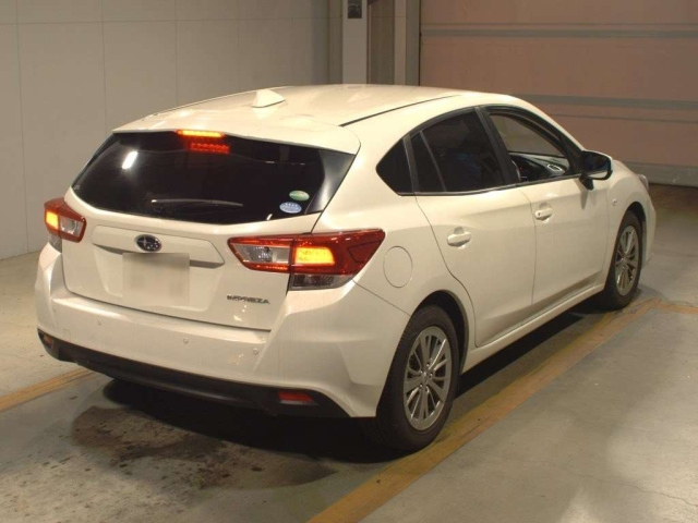 SUBARU IMPREZA