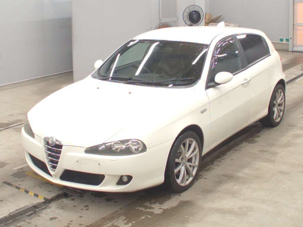 ALFAROMEO 147