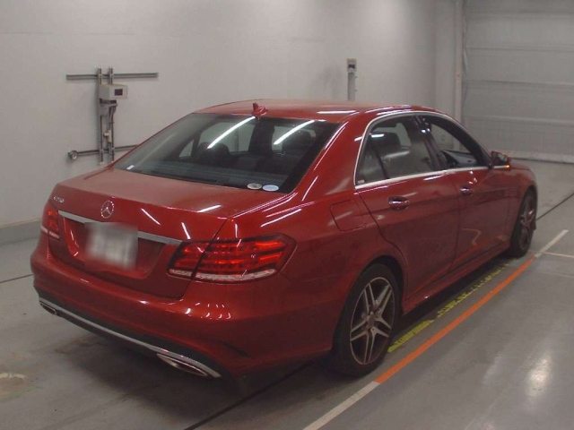MERCEDES BENZ E CLASS