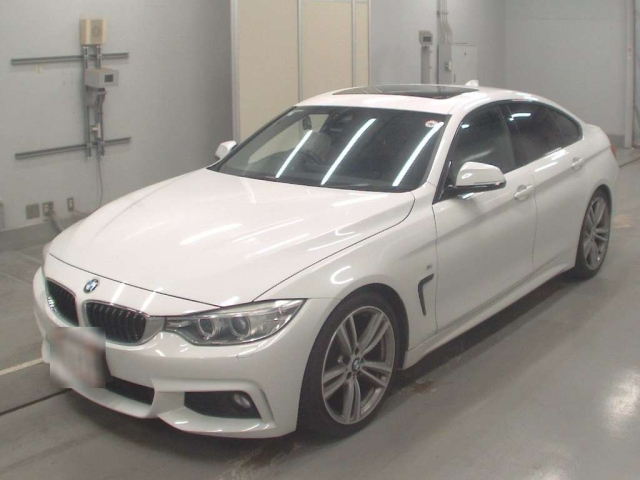 BMW 4 SERIES