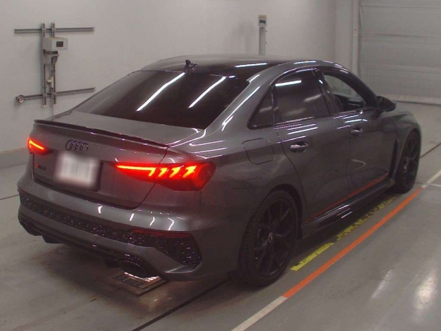 AUDI RS3