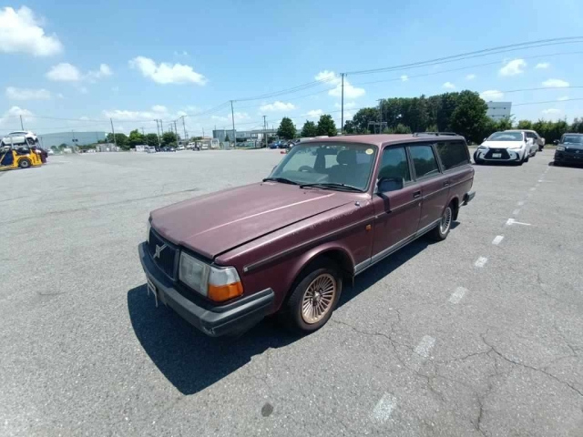 VOLVO 240 WAGON