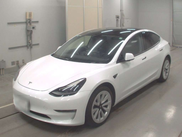 TESLA MODEL3