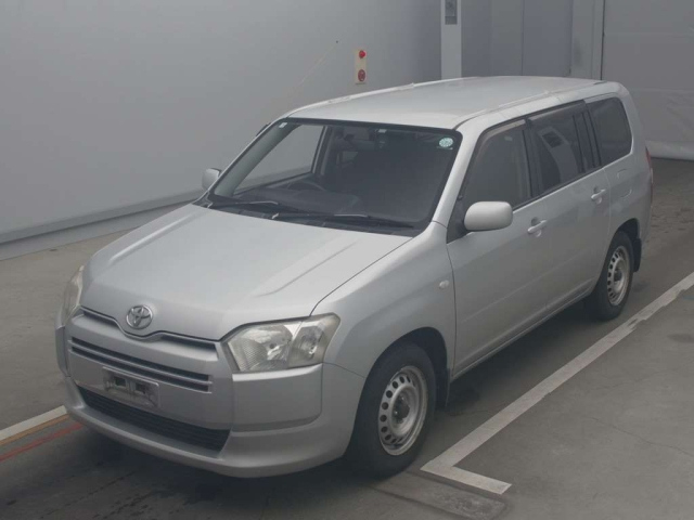 TOYOTA SUCCEED