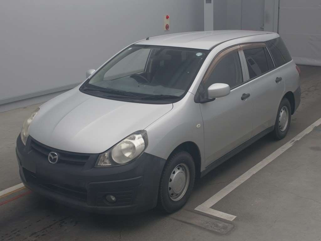MAZDA FAMILIA VAN