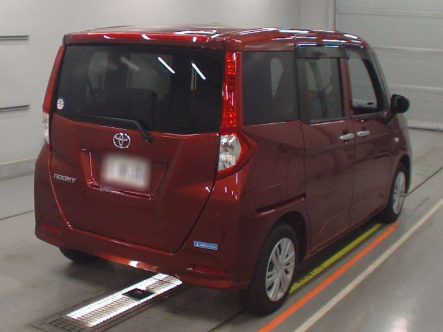 TOYOTA ROOMY