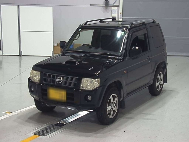 NISSAN KIX