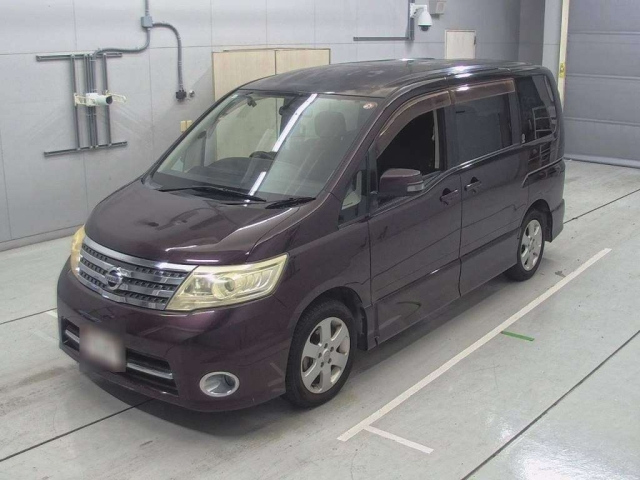 NISSAN SERENA