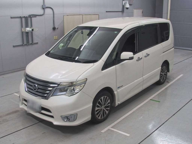 NISSAN SERENA