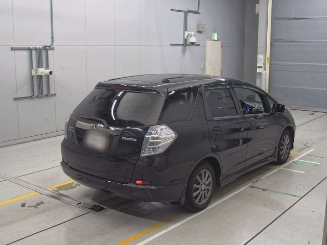 HONDA FIT SHUTTLE