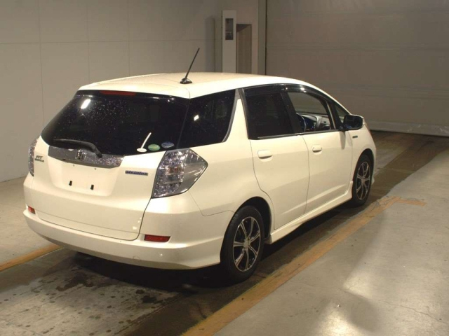 HONDA FIT SHUTTLE
