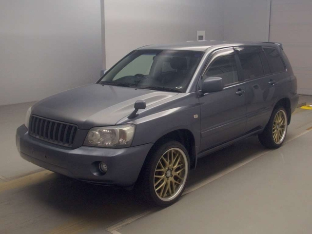 TOYOTA KLUGER