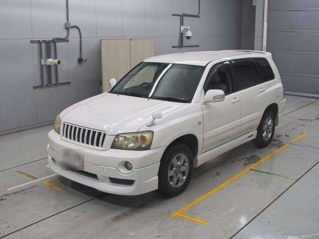 TOYOTA KLUGER