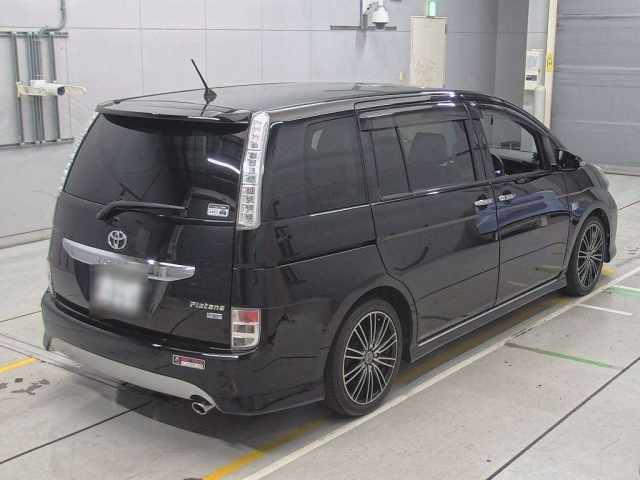TOYOTA ISIS