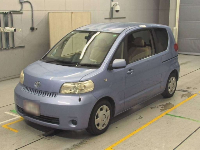TOYOTA PORTE